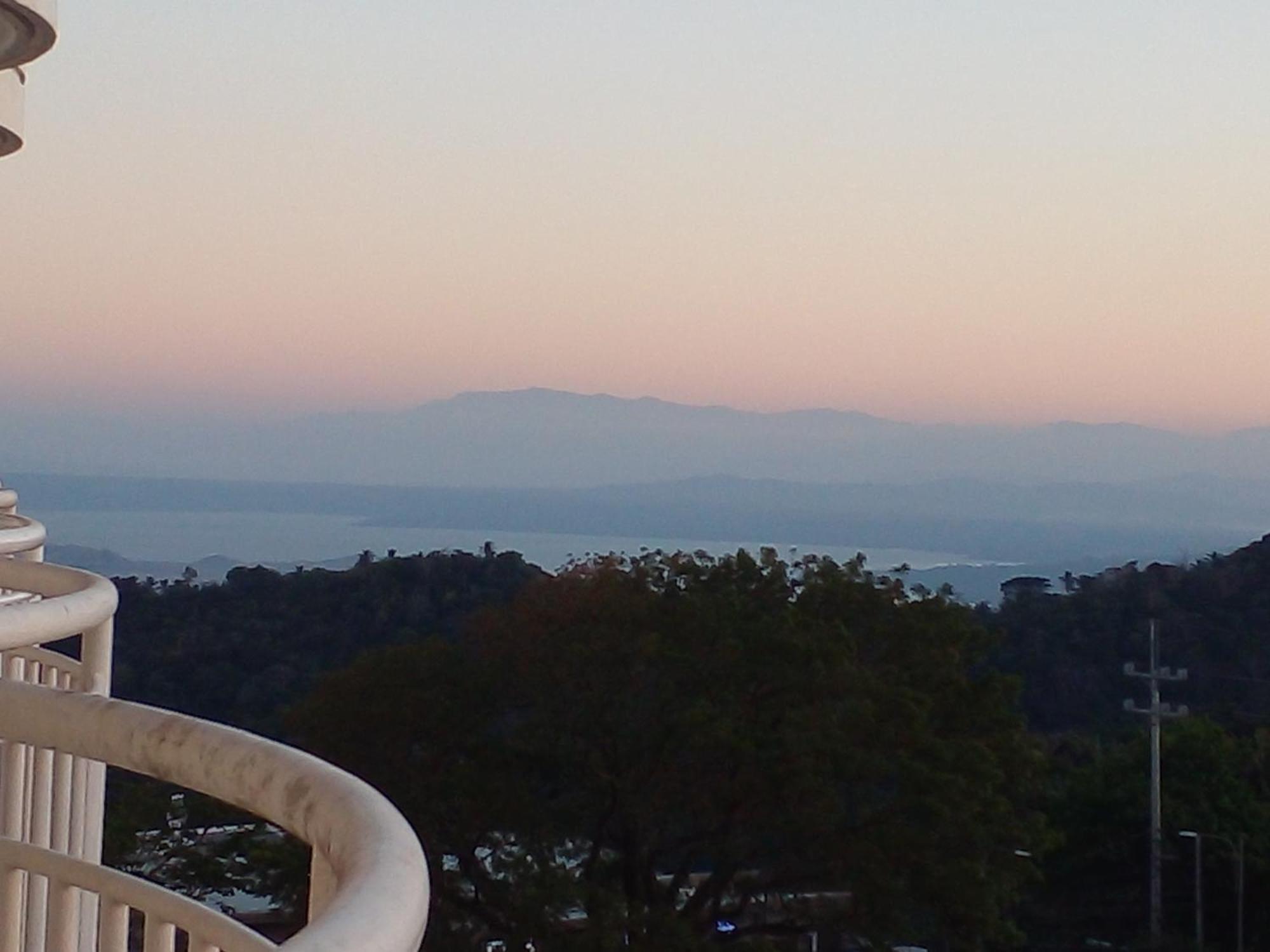 Tagaytay Prime Residences With Swimming Pool & Viewing Deck Tagaytay City Værelse billede